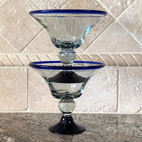 Set Margarita Glasses Cobalt Blue Rim Pedestal Hand Blown Bubble Glass Vtg Wine - Picture 2 of 10